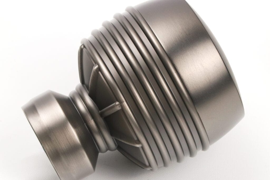 Briggs – Antique Silver v2