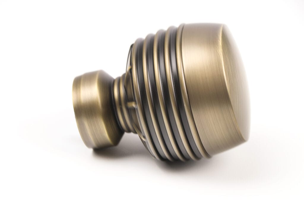 Briggs – Elegant Brass