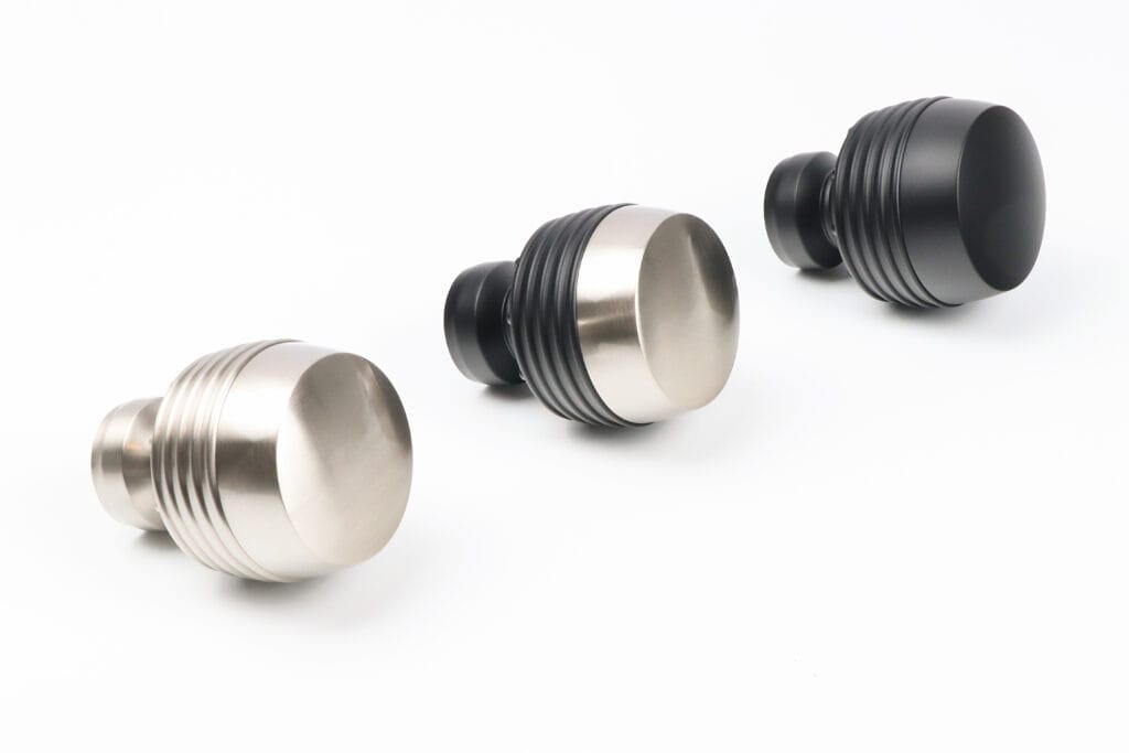 Briggs – Polished Nickel – Black + Satin Nickel – Black v1