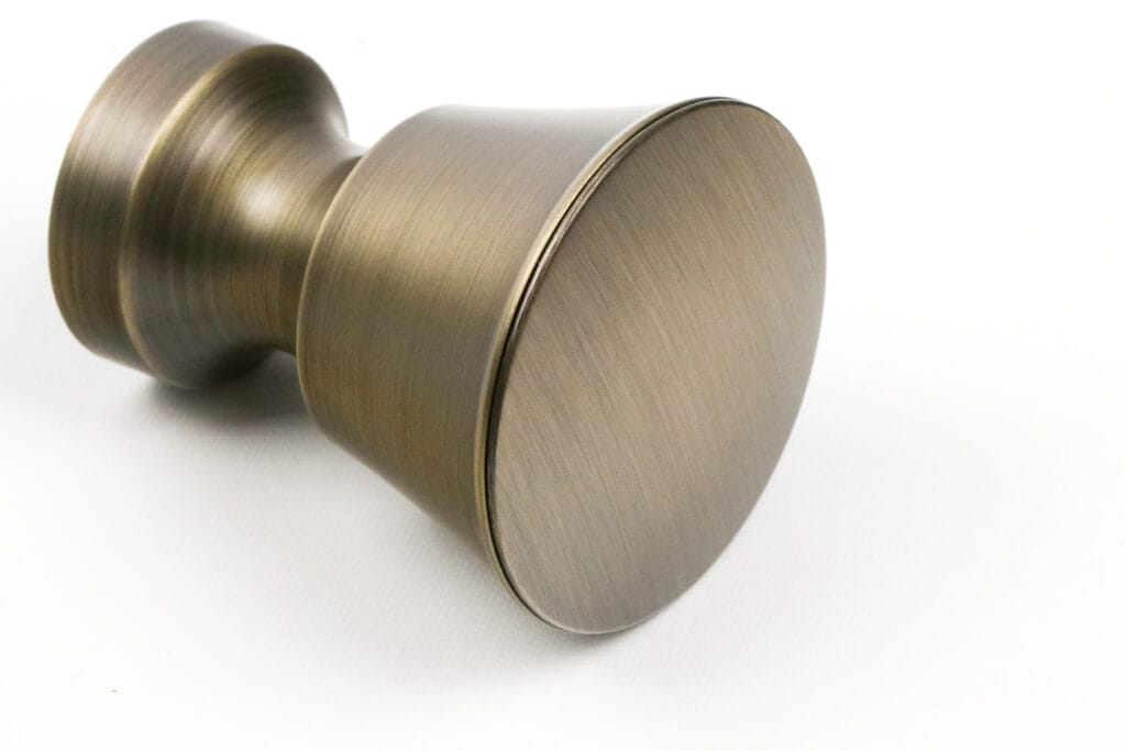 Emerson – Elegant Brass