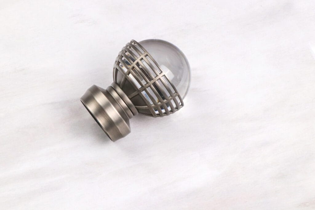 Odessa – Antique Silver