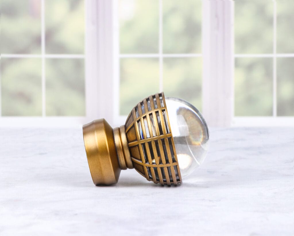 Odessa – Gilded Bronze v1