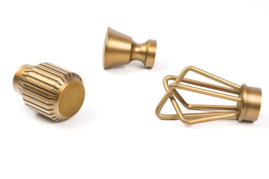 Quinn – Archer – Emerson – Gilded Bronze v2