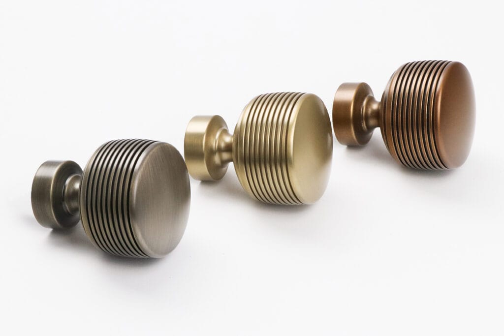 Soren – Gilded Bronze – Brushed Bronze – Gunmetal v3